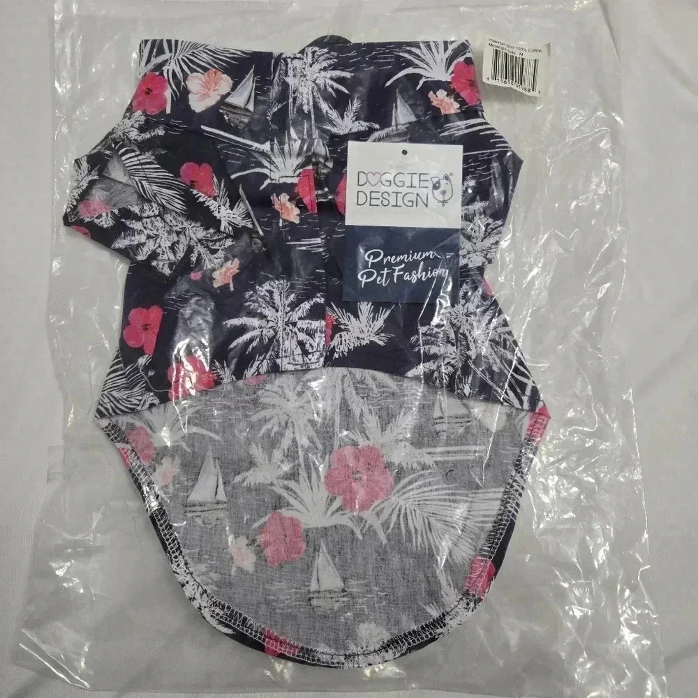 Doggie Design Hawaiian Camp Shirt Sz Med NWT